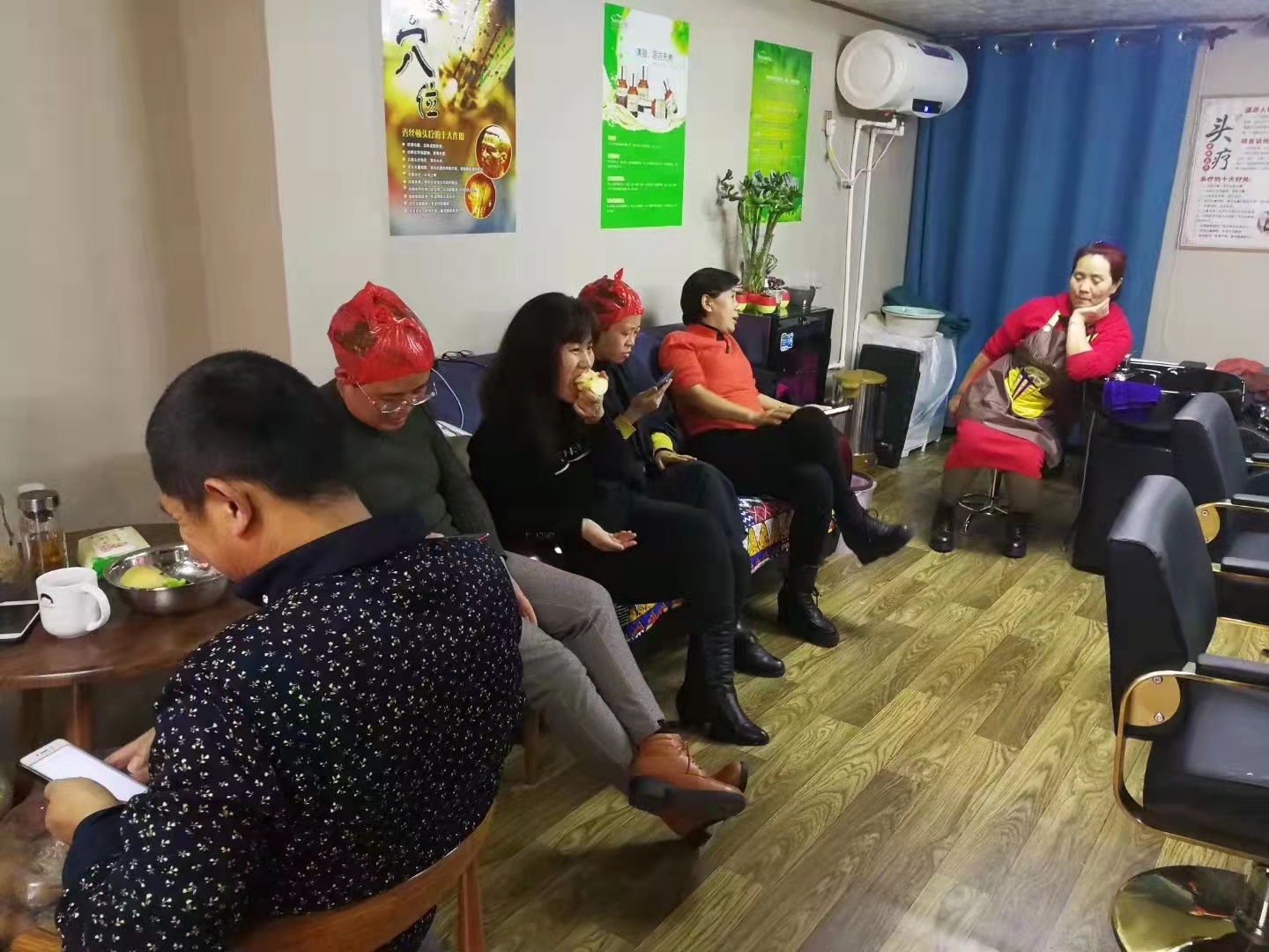 秀丝顿合阳植物养发馆治疗斑秃一次就好了