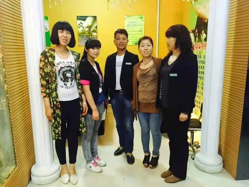 秀丝顿植物养发头疗连锁加盟